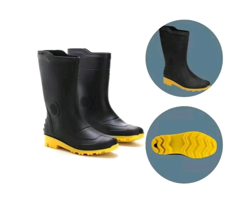 Bota de PVC cano medio com solado amarelo GRENDENE